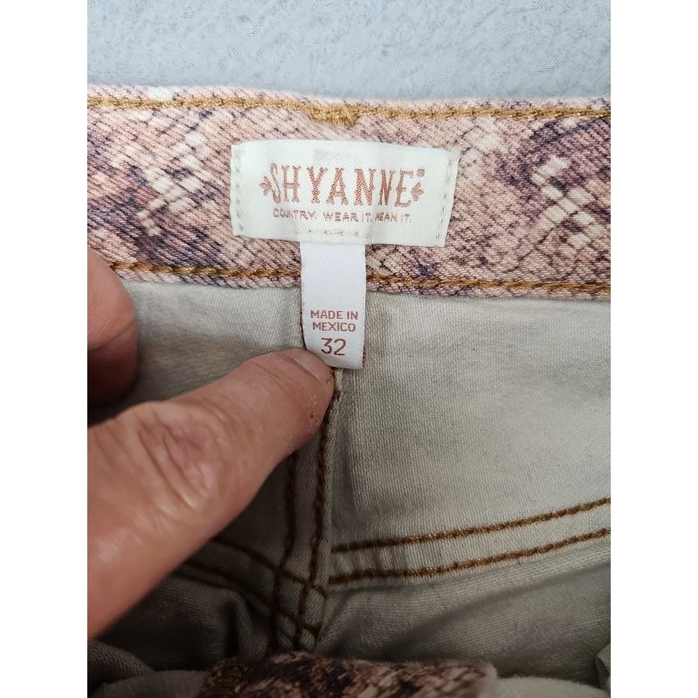 Shyanne Bell Bottoms Jeans Size 30x32 Taupe Snake Skin Print High Rise Flare - Picture 4 of 8